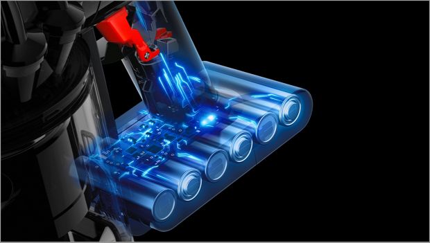 Výřez baterie vysavače Dyson V8