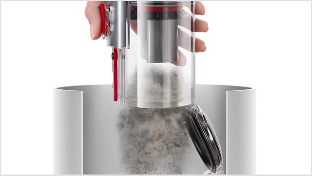 Video showing how to empty the bin.