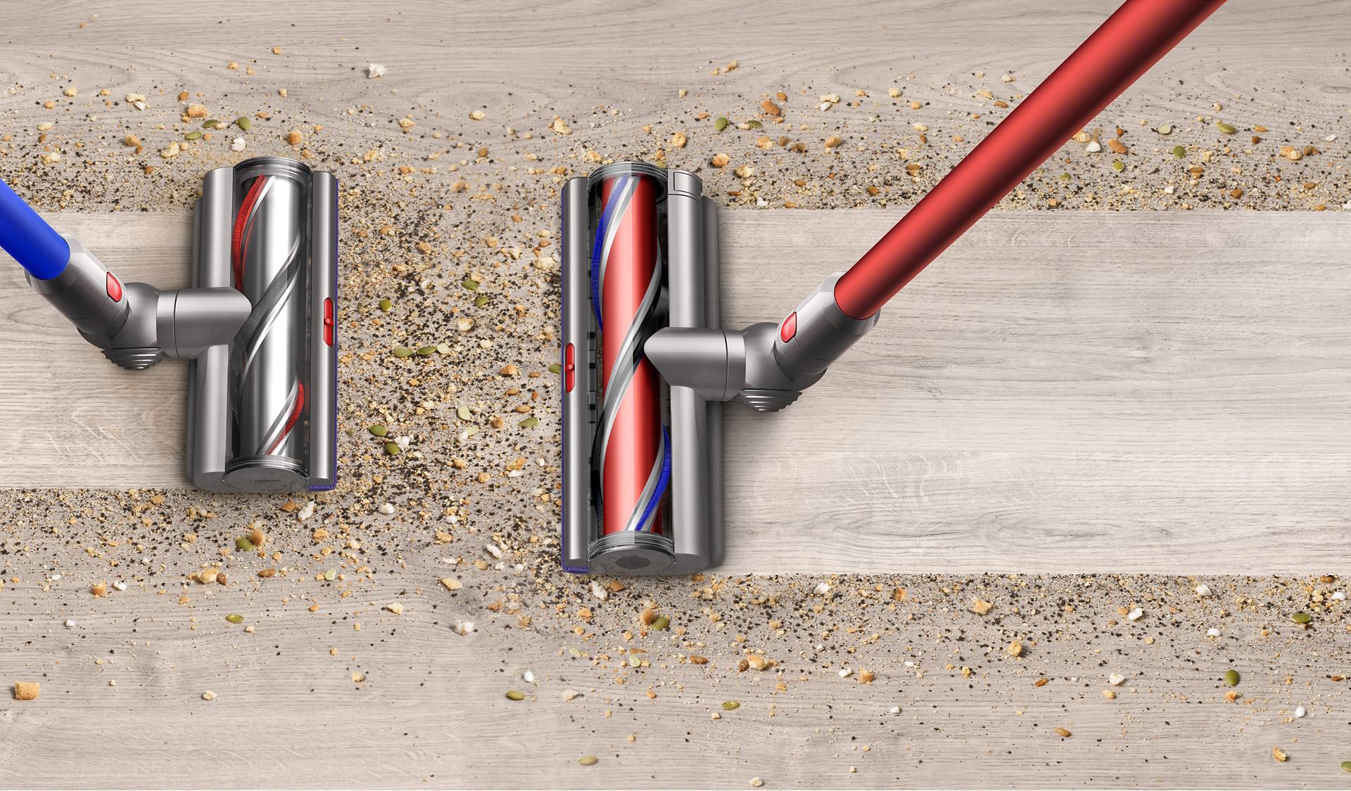 Dyson Outsize High Torque XL cleaner head cleaning 25% more floor than a Dyson V11 High Torque cleaner head