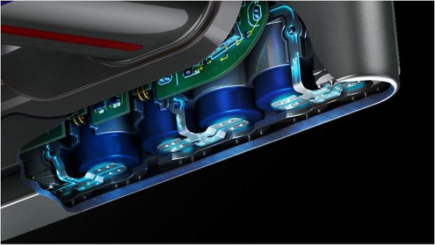 Dysoni 7-elemendilise nikkel-koobalt-alumiiniumaku läbilõige.