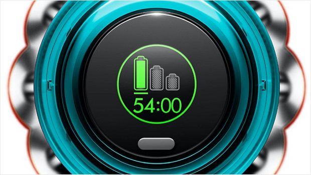 Ekran LCD pokazujący tryb zasilania i pozostały czas pracy.