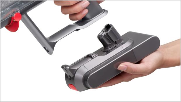 Woman attaching a Click-in battery