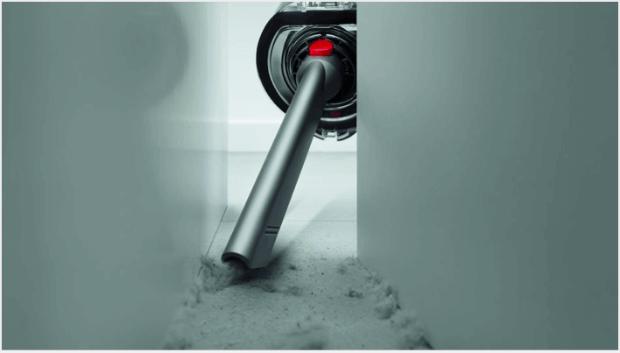 Crevice tool picking up dust