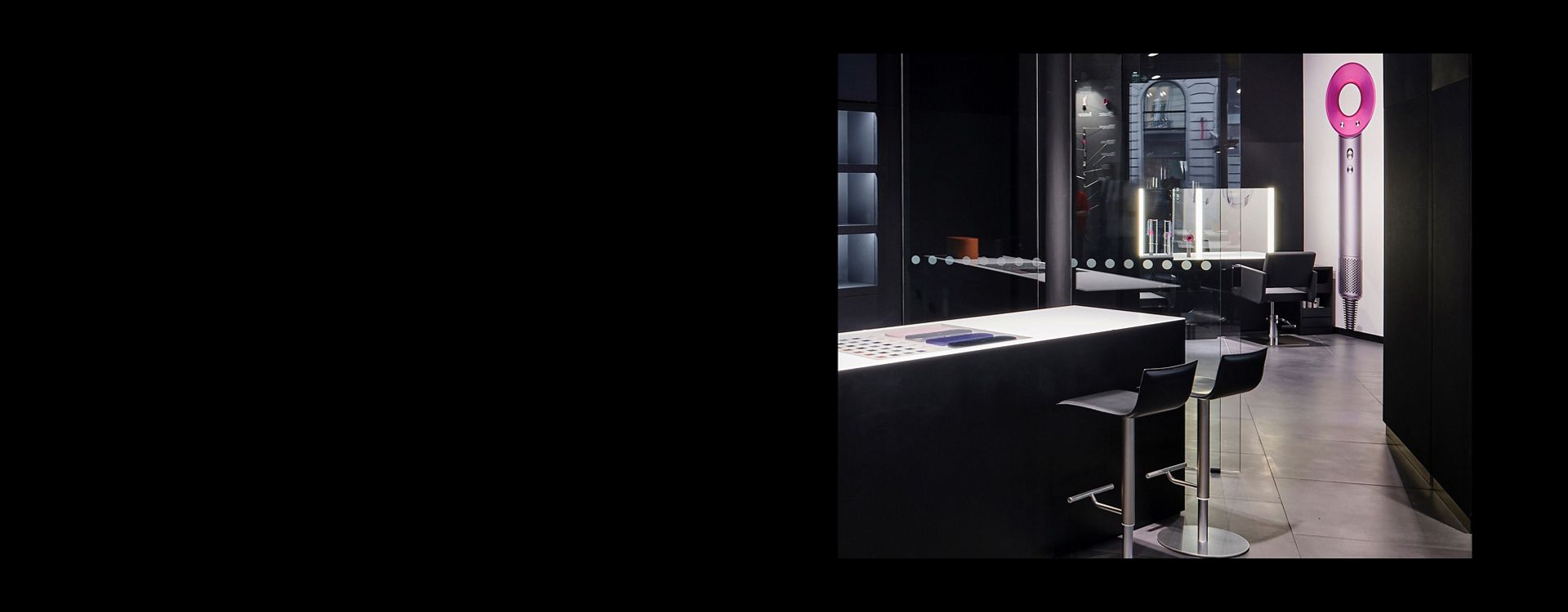 Dyson Demostore