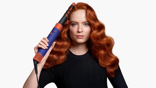 Modele cirto matus ar Dyson Airwrap i.d.