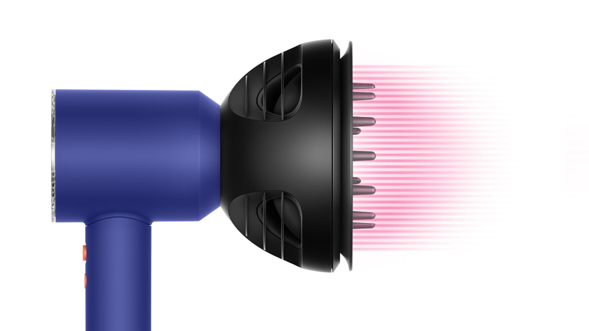 Znázornění proudění vzduchu difuzéru Wave+Curl v rozptýleném režimu