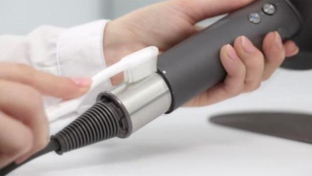 Cleaning the filter with a toothbrush