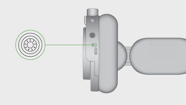 A drawing demonstrating how the Dyson OnTrac LED operates while an update is installing.