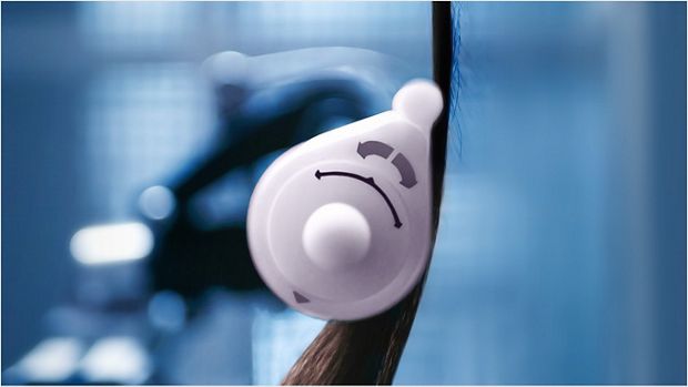 Prototyp przeprojektowanej końcówki multistylera Dyson Airwrap