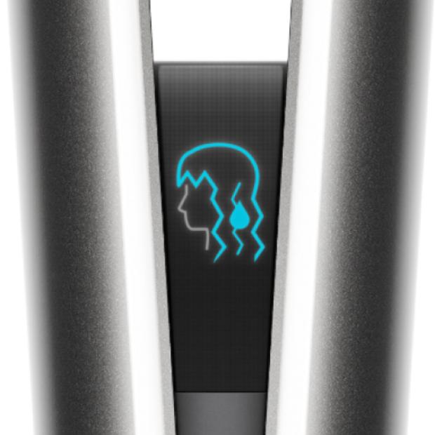 Dyson Airstrait'in ıslak mod simgesini gösteren LCD ekranının yakından görünümü.