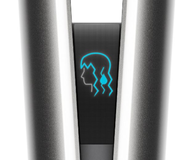 Dyson Airstrait'in ıslak mod simgesini gösteren LCD ekranının yakından görünümü.