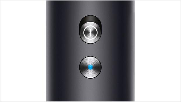 Close up oصور مُقرَّبة من أزرار التحكم بجهاز Supersonic.