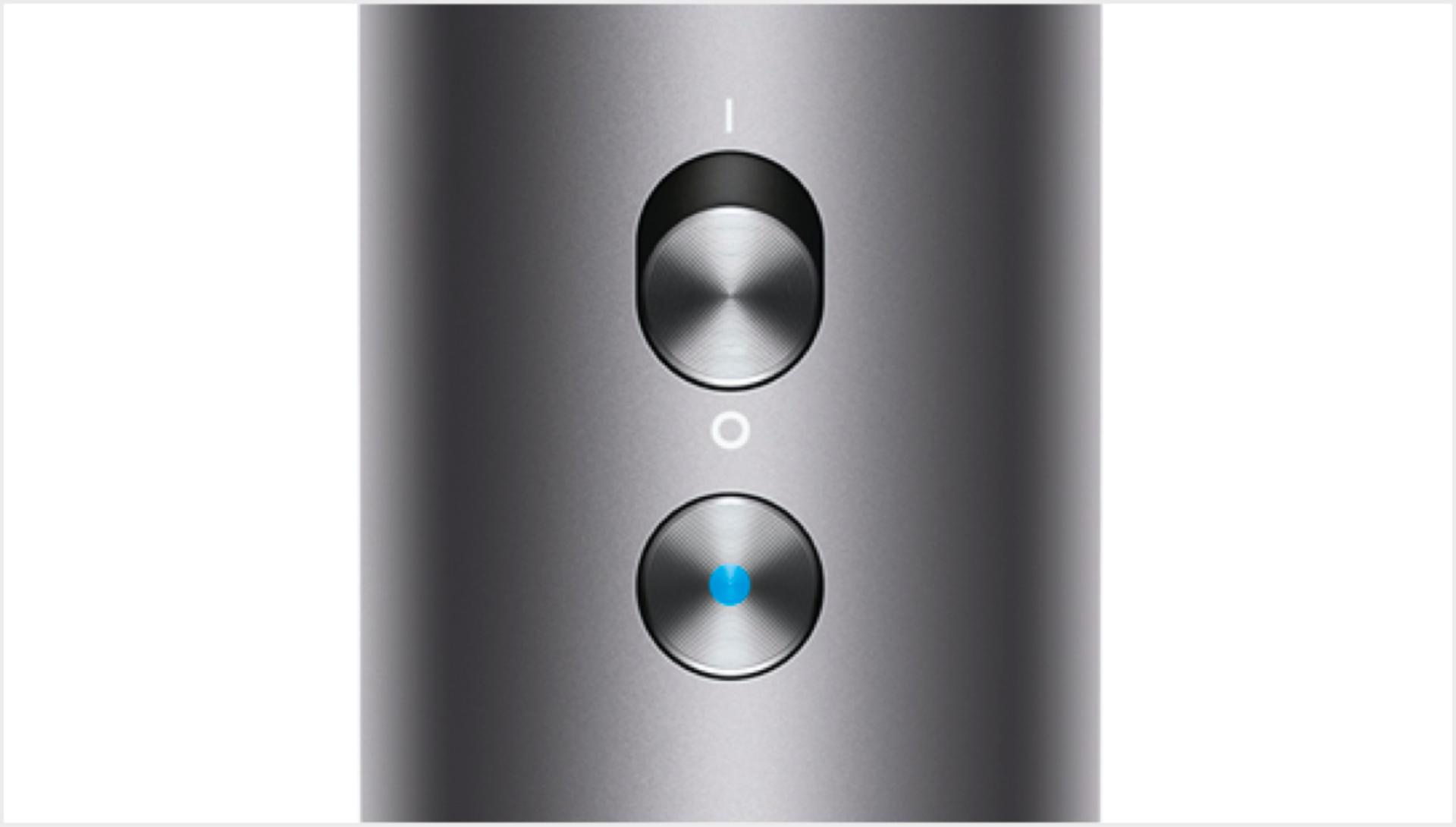 Close-ups of Supersonic's control buttons.