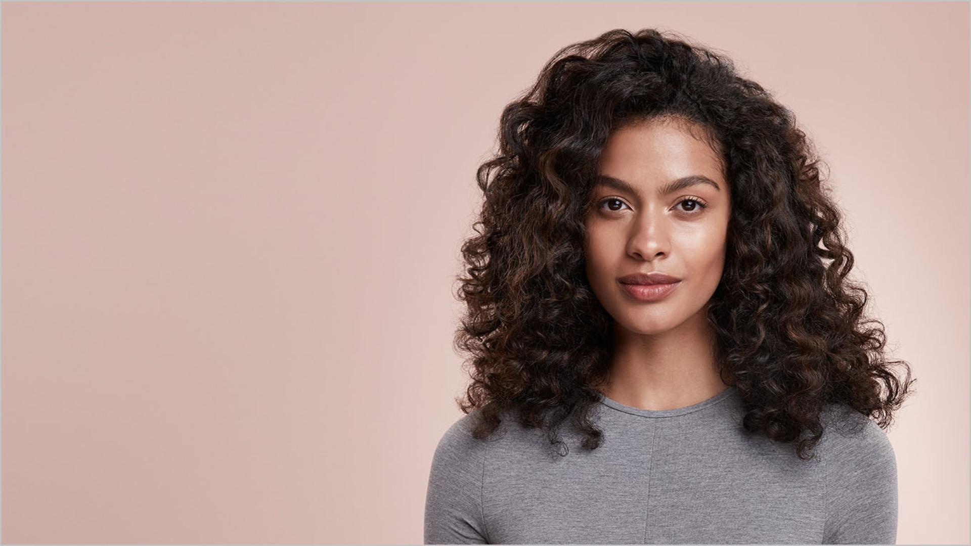 Model with Defined curls