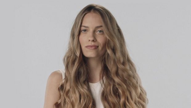 Video showing how to create beach waves. 