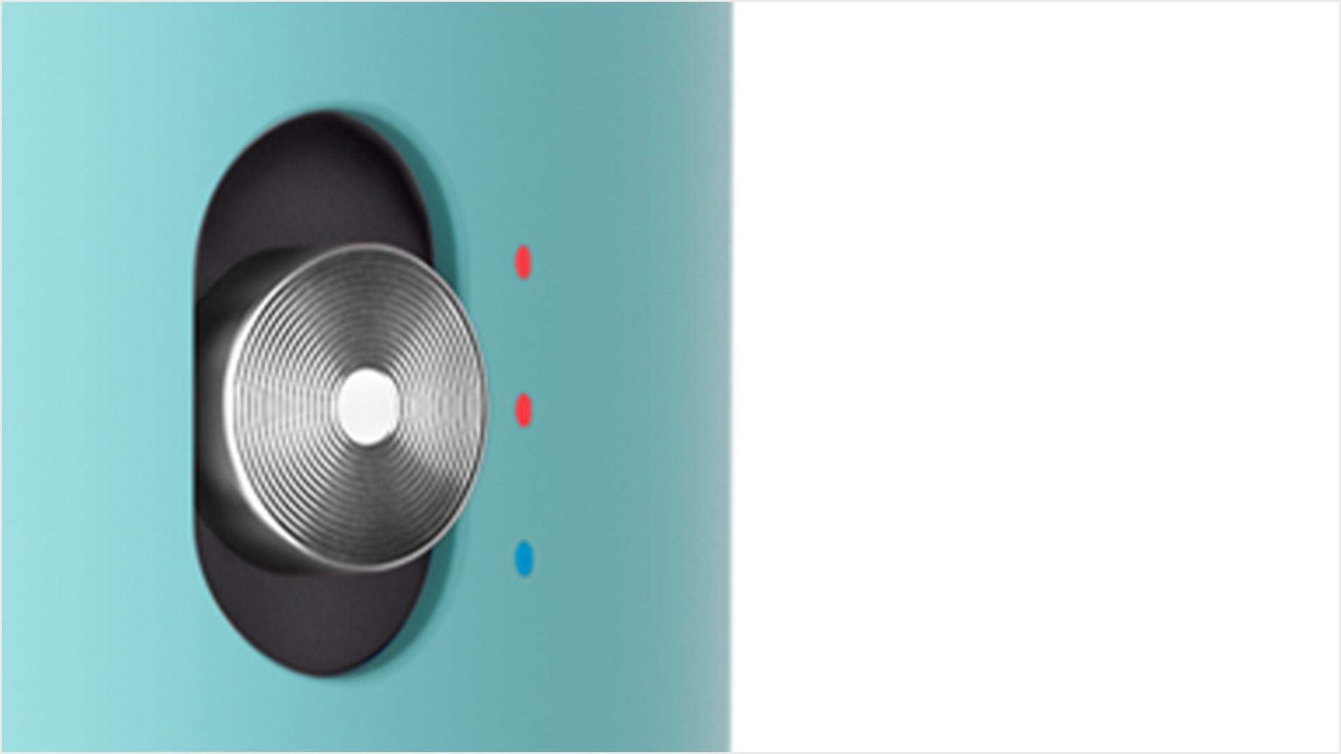 Close-up of heat control button on Dyson Airwrap