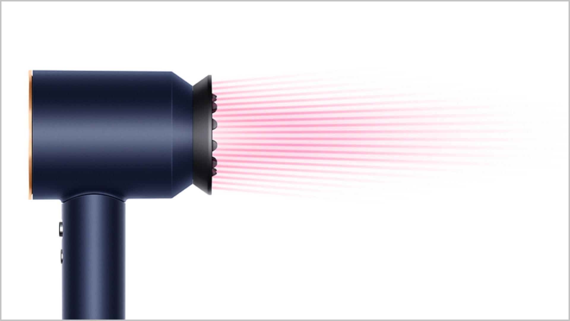 Side view of the Dyson Supersonic with Gentle air attachment.