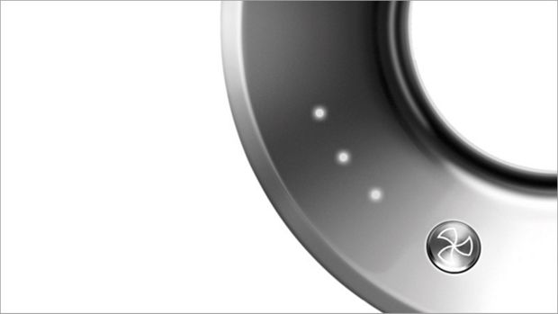 Dyson Supersonic uzgalis ar LED gaismām un vadības slēdžiem