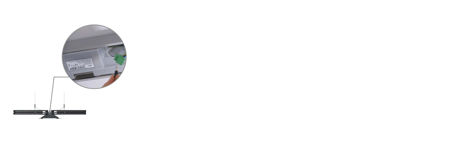 يتم عرض الضوء المعلق مع عرض مثال للرمز التسلسلي.