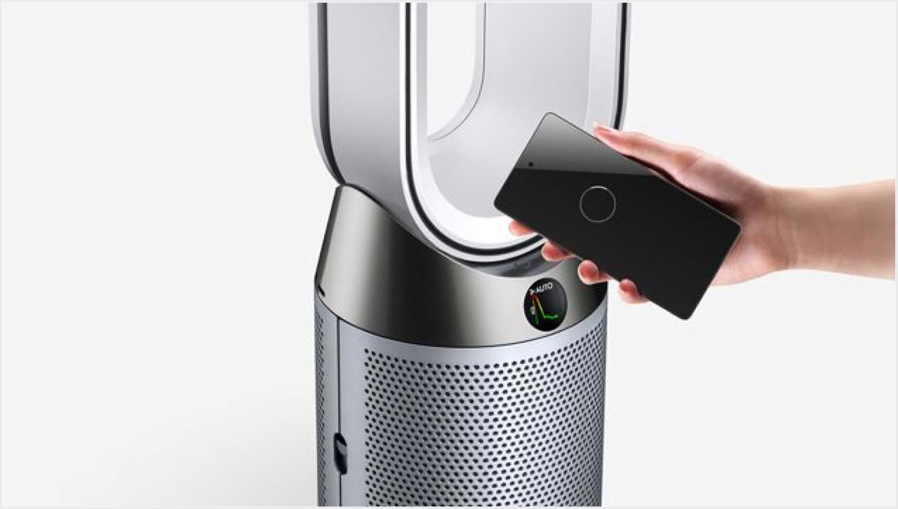 Phone held next to purifier heater