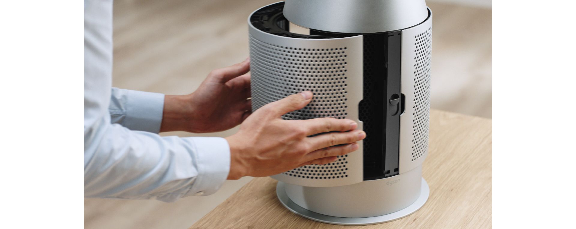 Activated Carbon filter being replaced for the Dyson Purifier Big+Quiet Formaldehyde
