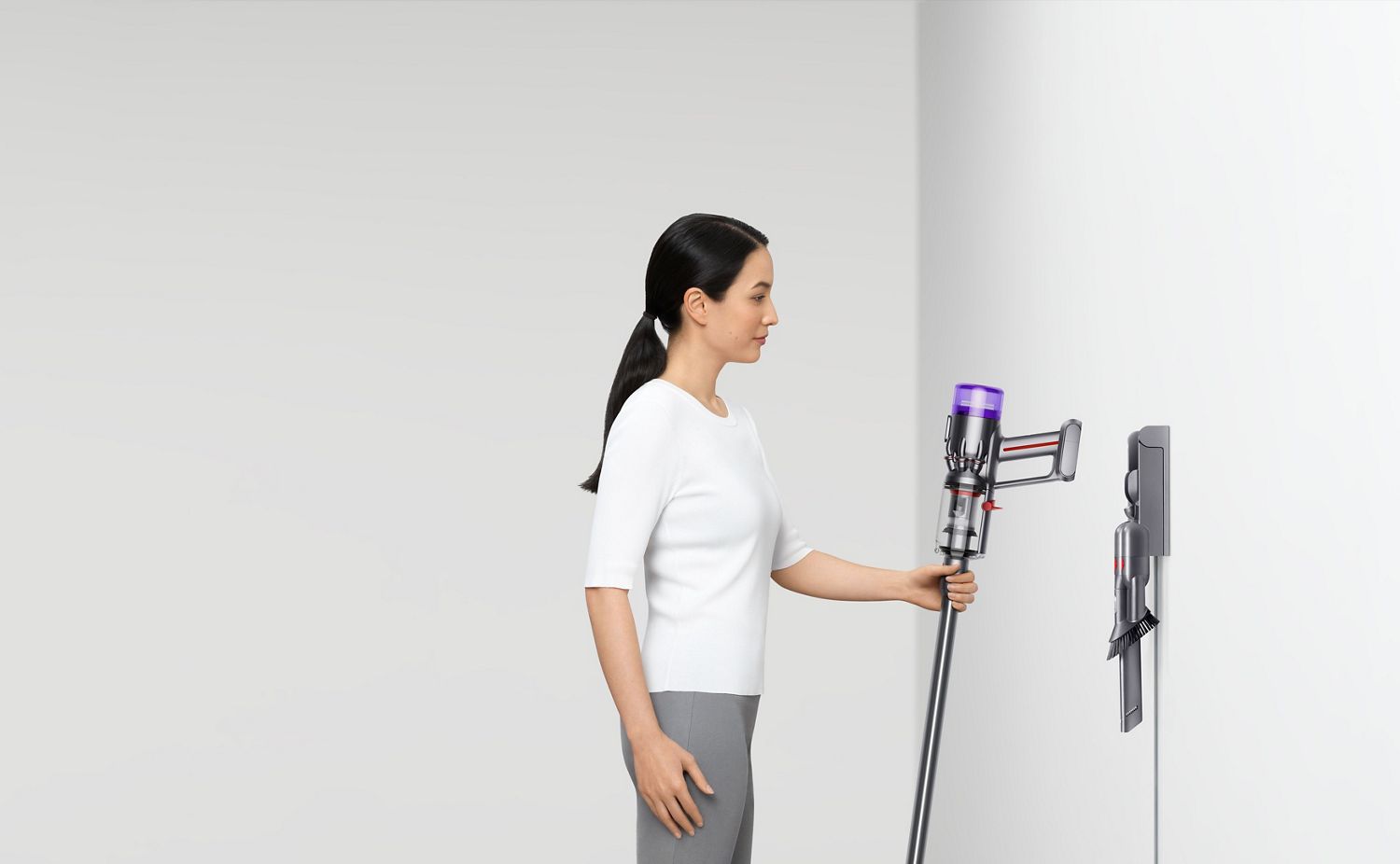 新品入荷 Dyson Micro™ コードレスクリーナークイックスタートガイド 掃除機・クリーナー