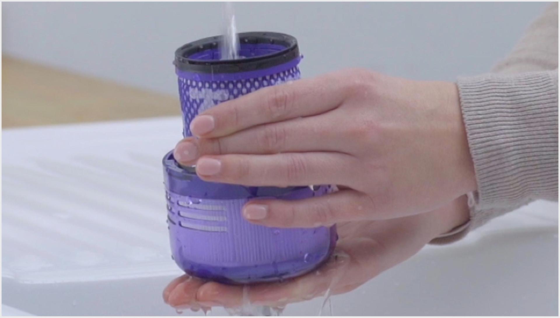 Gambar dari video tentang mencuci filter