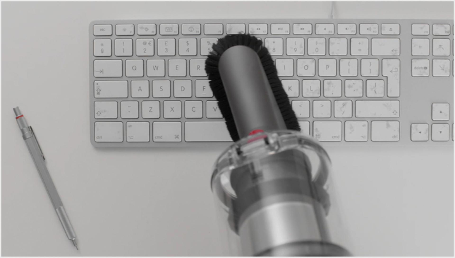 Soft dusting brush in use