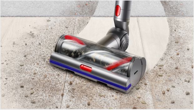 High Torque cleaner head cleaning different floor surfaces 
