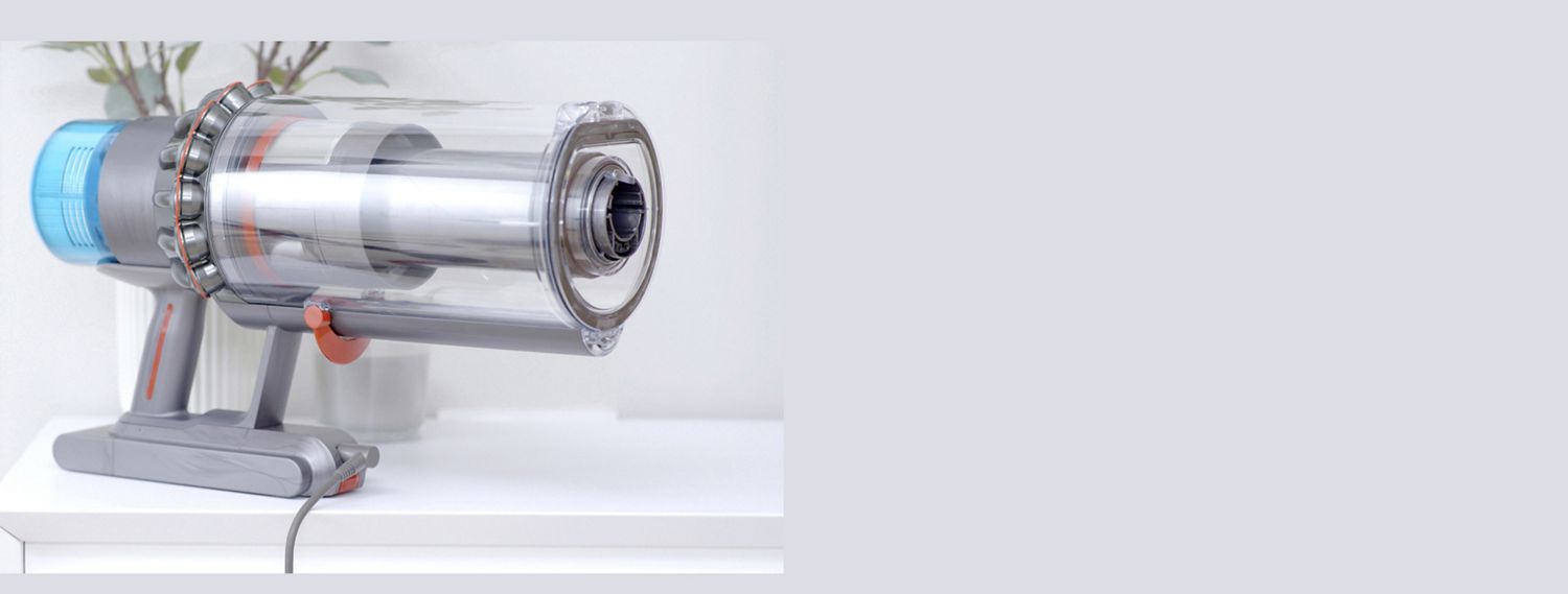 Extrait de la vidéo sur le chargement de la batterie Dyson.