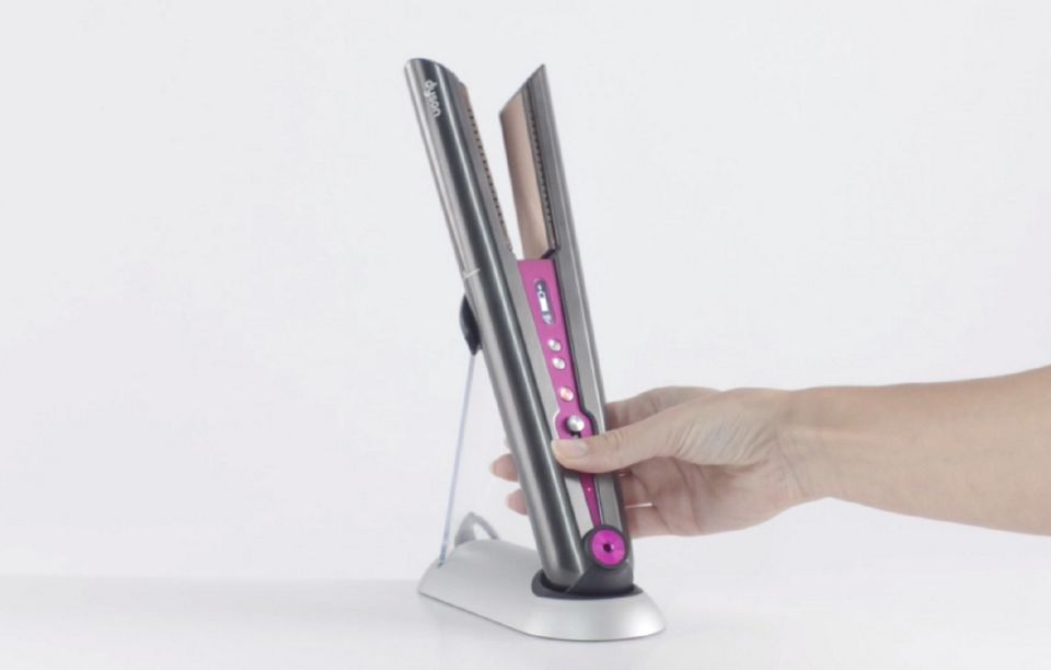 Dyson Corrale™ straightener – video about how to maximise run time