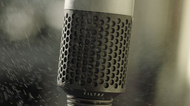 Video showing why it's important to clean the filter.