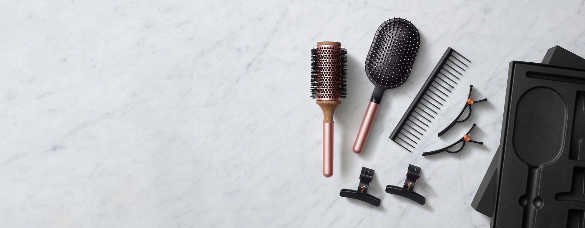 Uma gama de acessórios concebidos e fabricados pela Dyson.