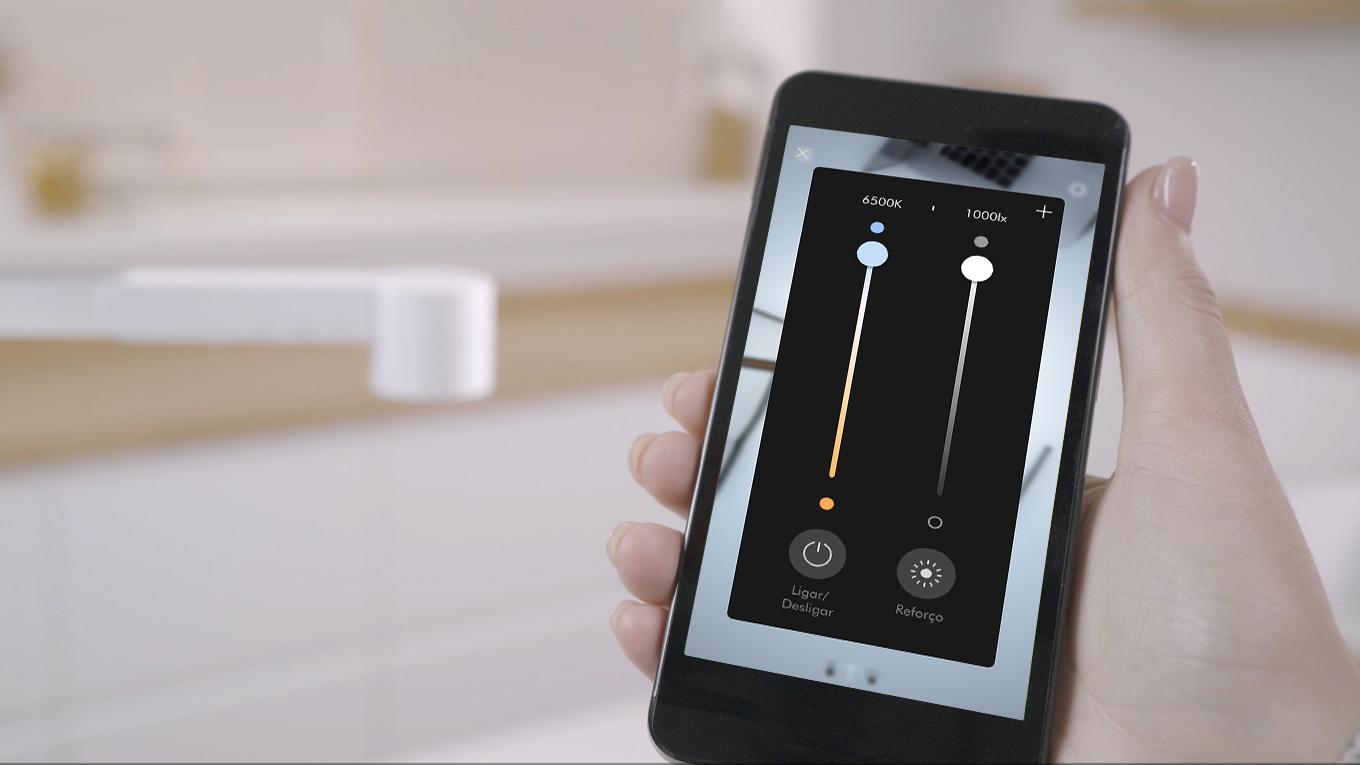 The Dyson Link app on a smartphone's screen