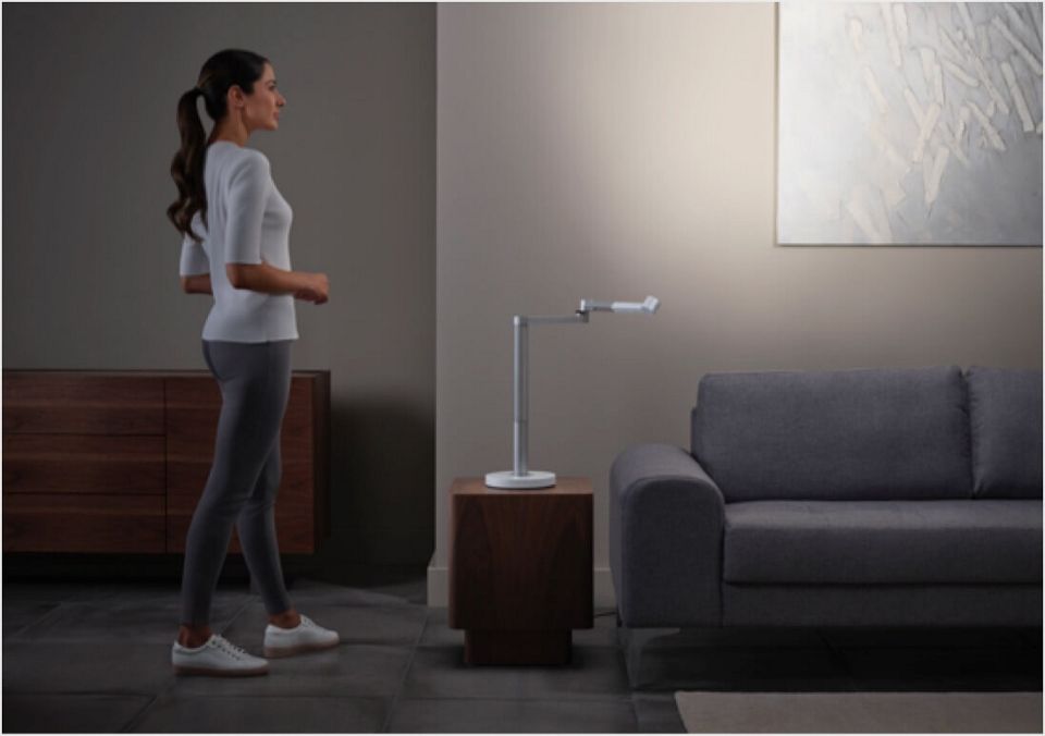 Dyson Lightcycle Morph™ lampe fremhever kunst