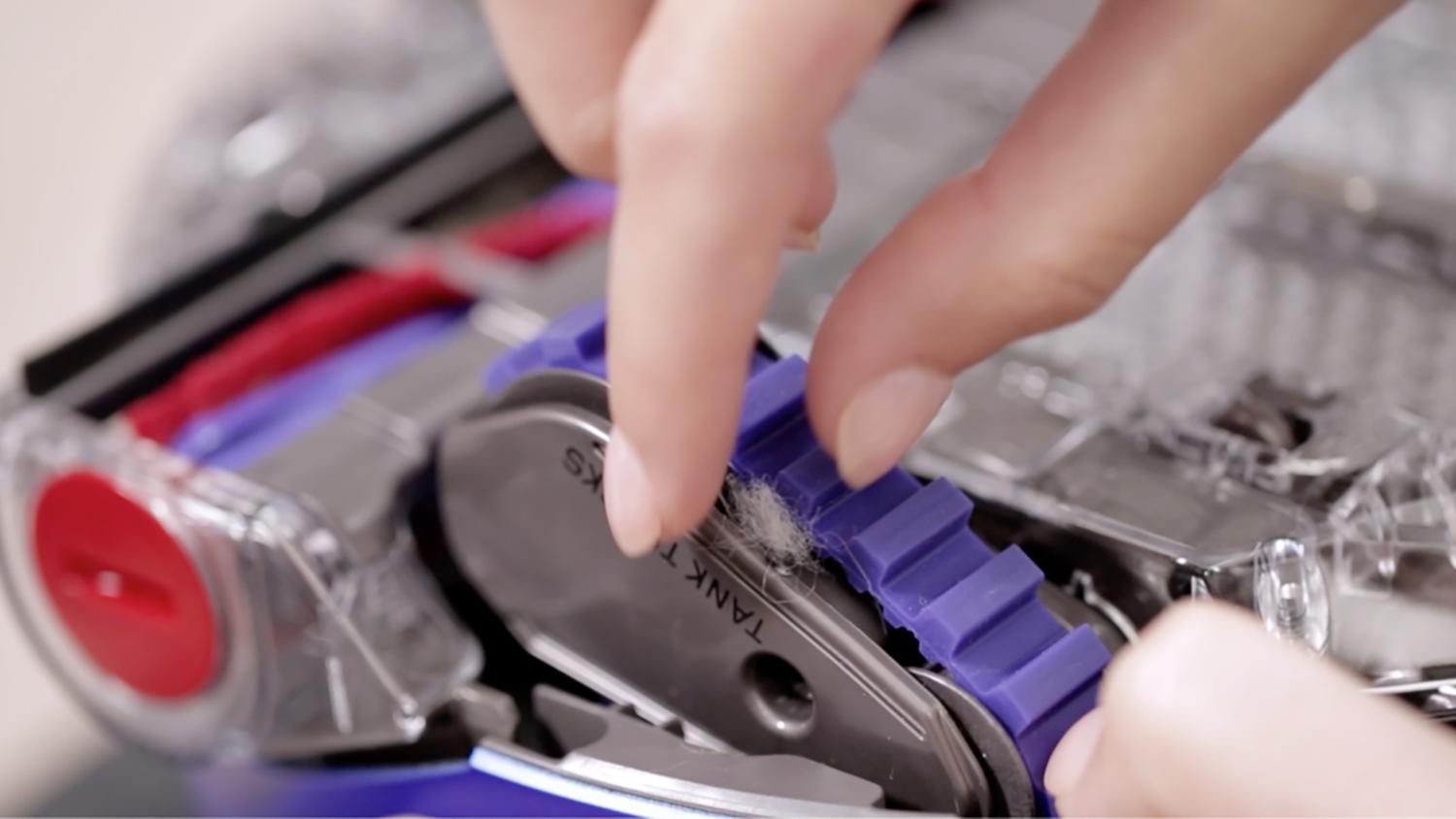 ロボット掃除機 Dyson 360 Heurist™ の底面