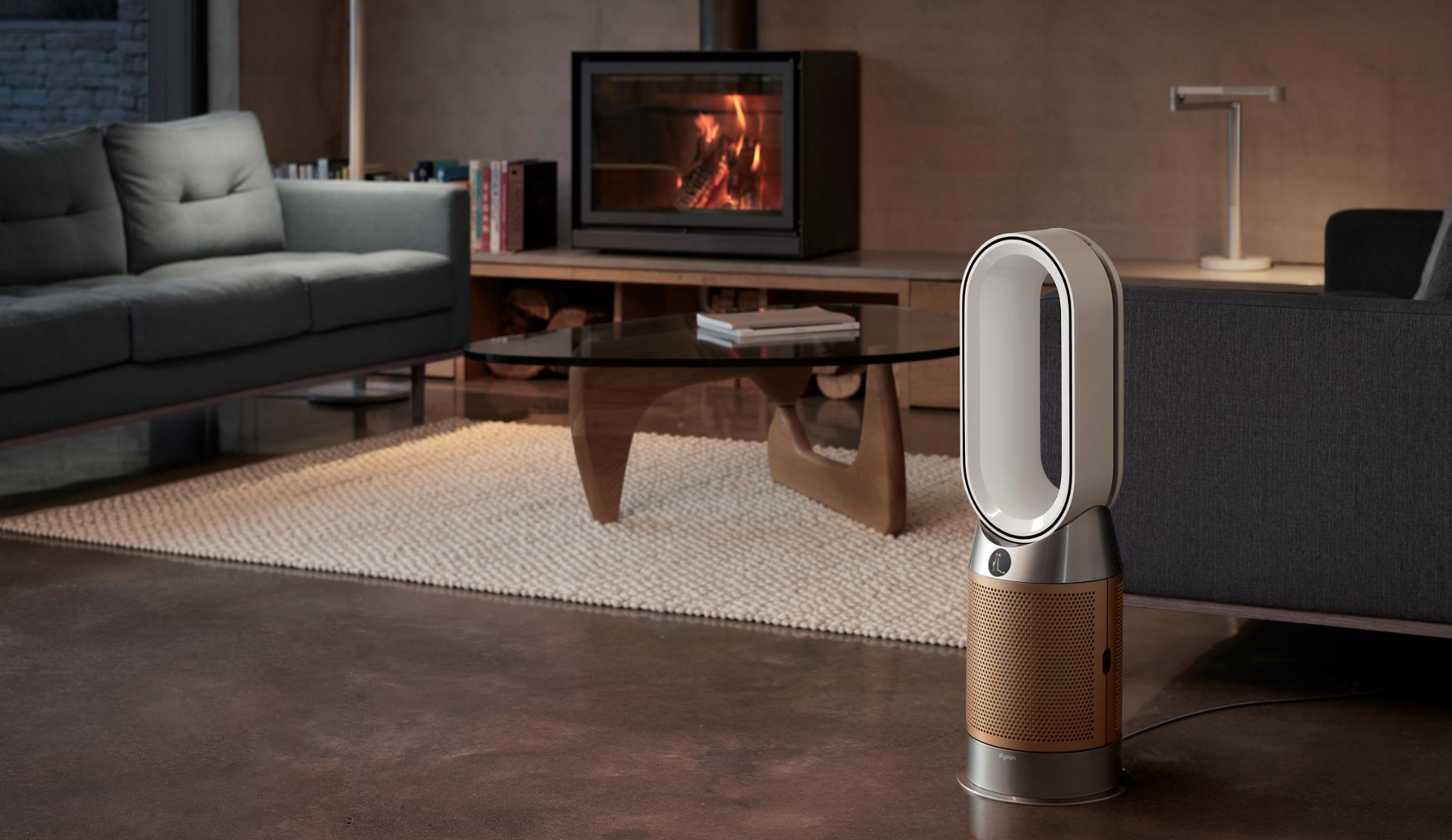 Cooling and heated airflow flowing from the machine