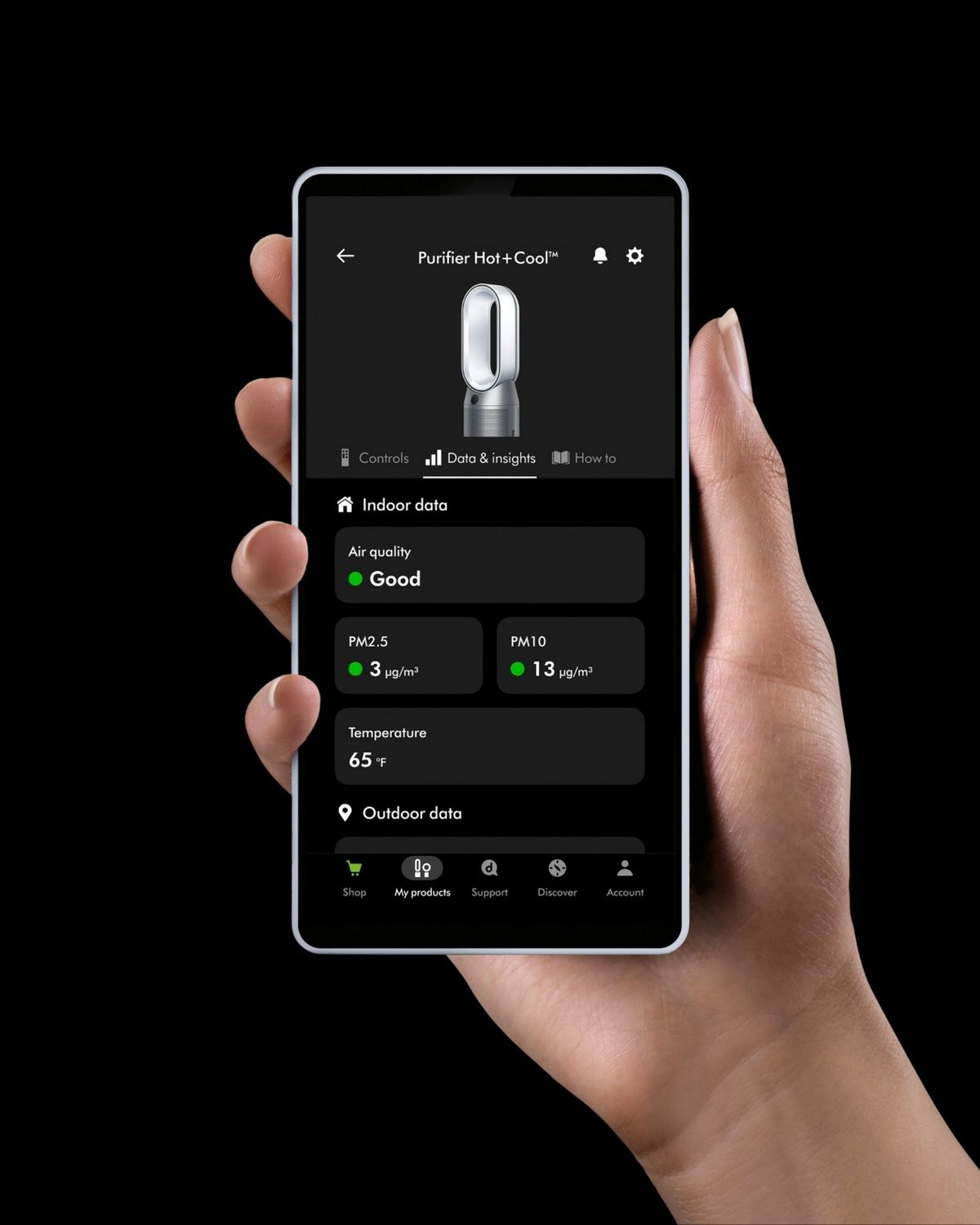 The Dyson Purifier Hot+Cool HP1 heating purifier being controlled remotely via the MyDyson app.