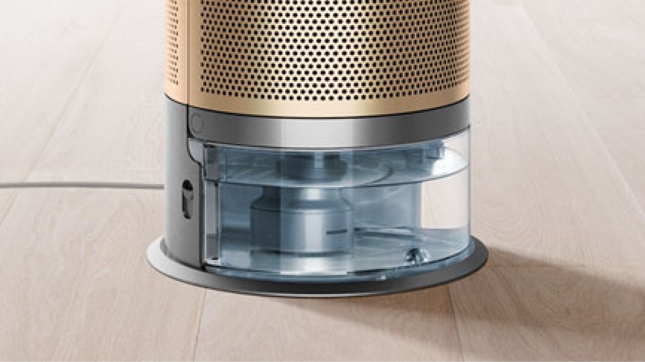 A close-up of the humidifier's water tank.