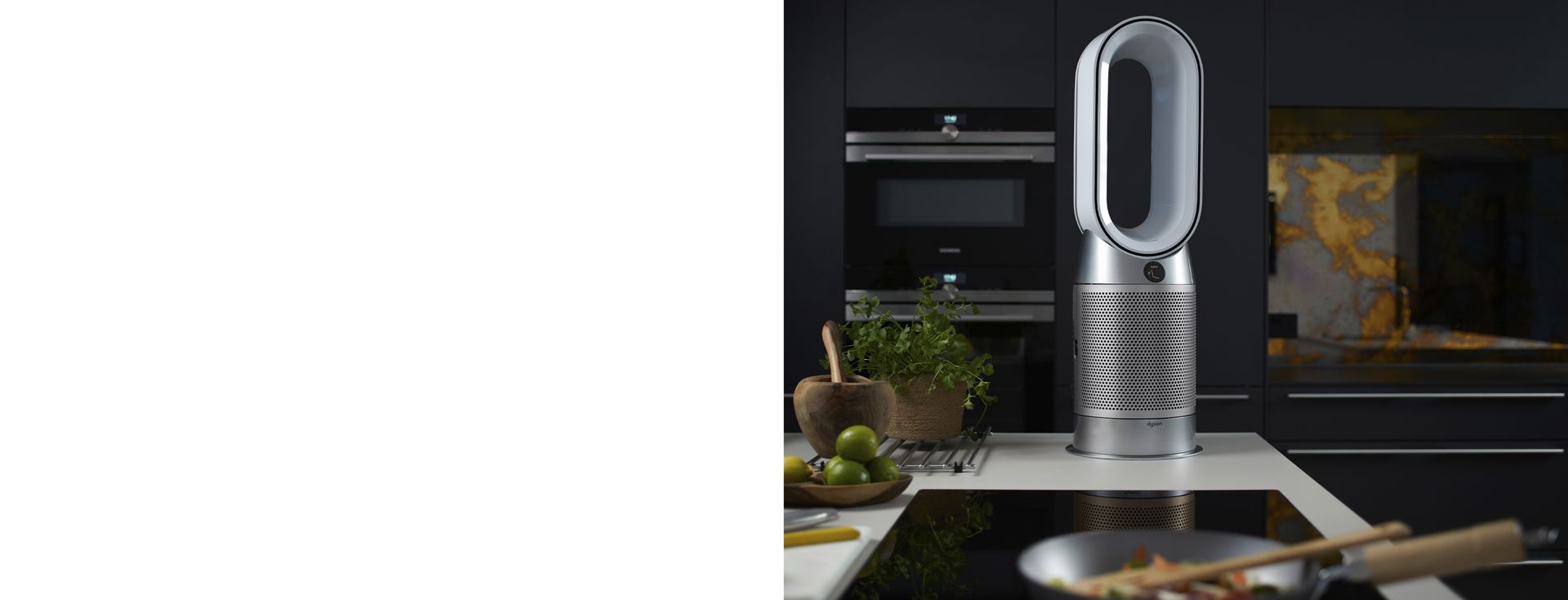 Il purificatore termoventilatore Dyson Purifier Hot+Cool Formaldehyde rimuove gli odori in cucina