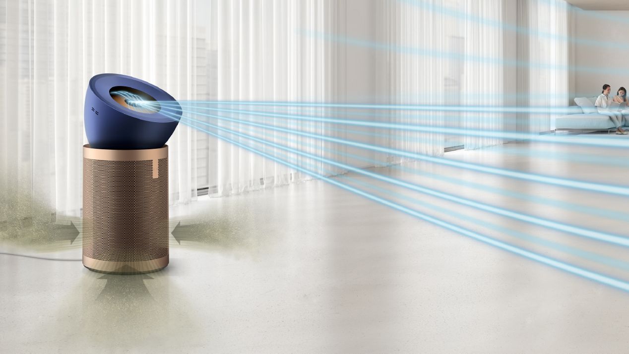 Der Dyson Purifier Big+Quiet verteilt gereinigte Luft in einem großen Raum. Der Dyson Purifier Big+Quiet verteilt gereinigte Luft in einem großen Raum.