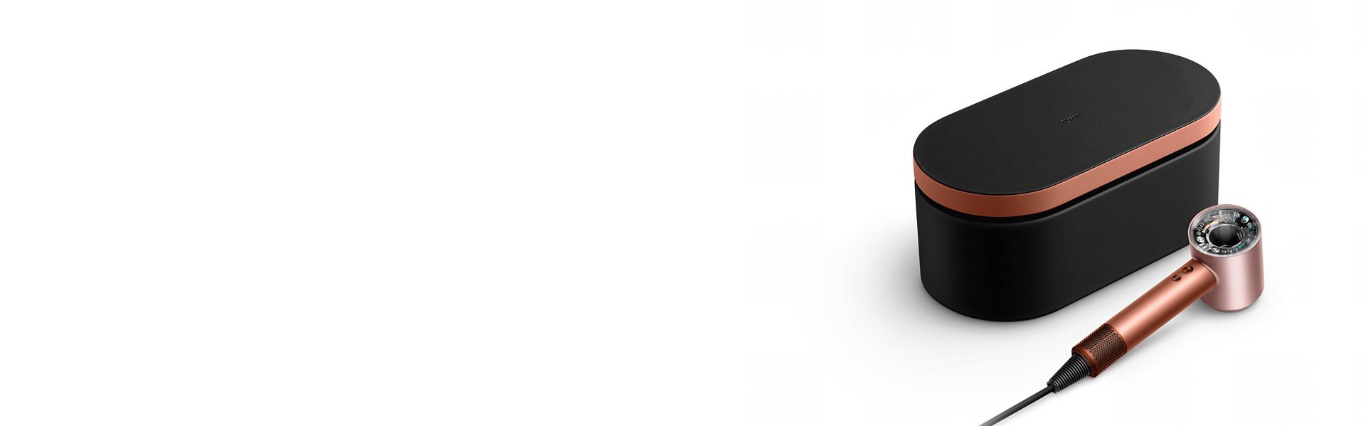 Dyson Supersonic Nural saç kurutma makinesi ve ücretsiz hediyeler.