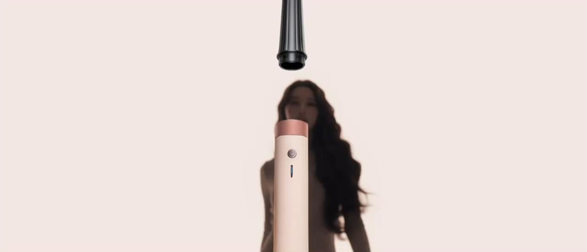 Dyson Airwrap Co-anda2x multi-styler and Jang Won-young.