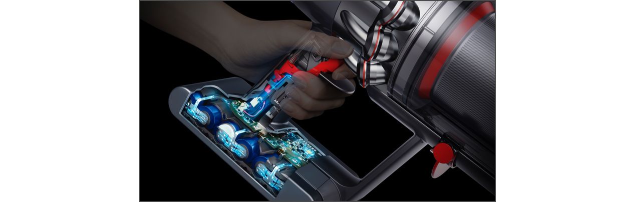 Dyson Outsize vacuum trigger and battery