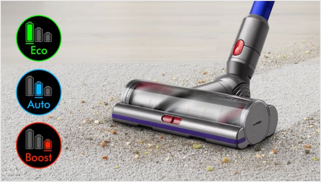 Spazzola su tappeto che mostra tre modalità di potenza dell'aspirapolvere senza filo Dyson V11 Absolute Extra Plus Oro