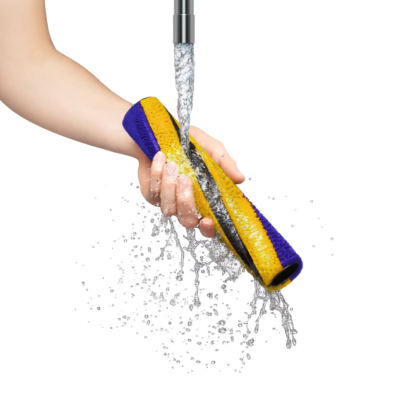 Brush bar is washed under running tap water. Brush bar is washed under running tap water.