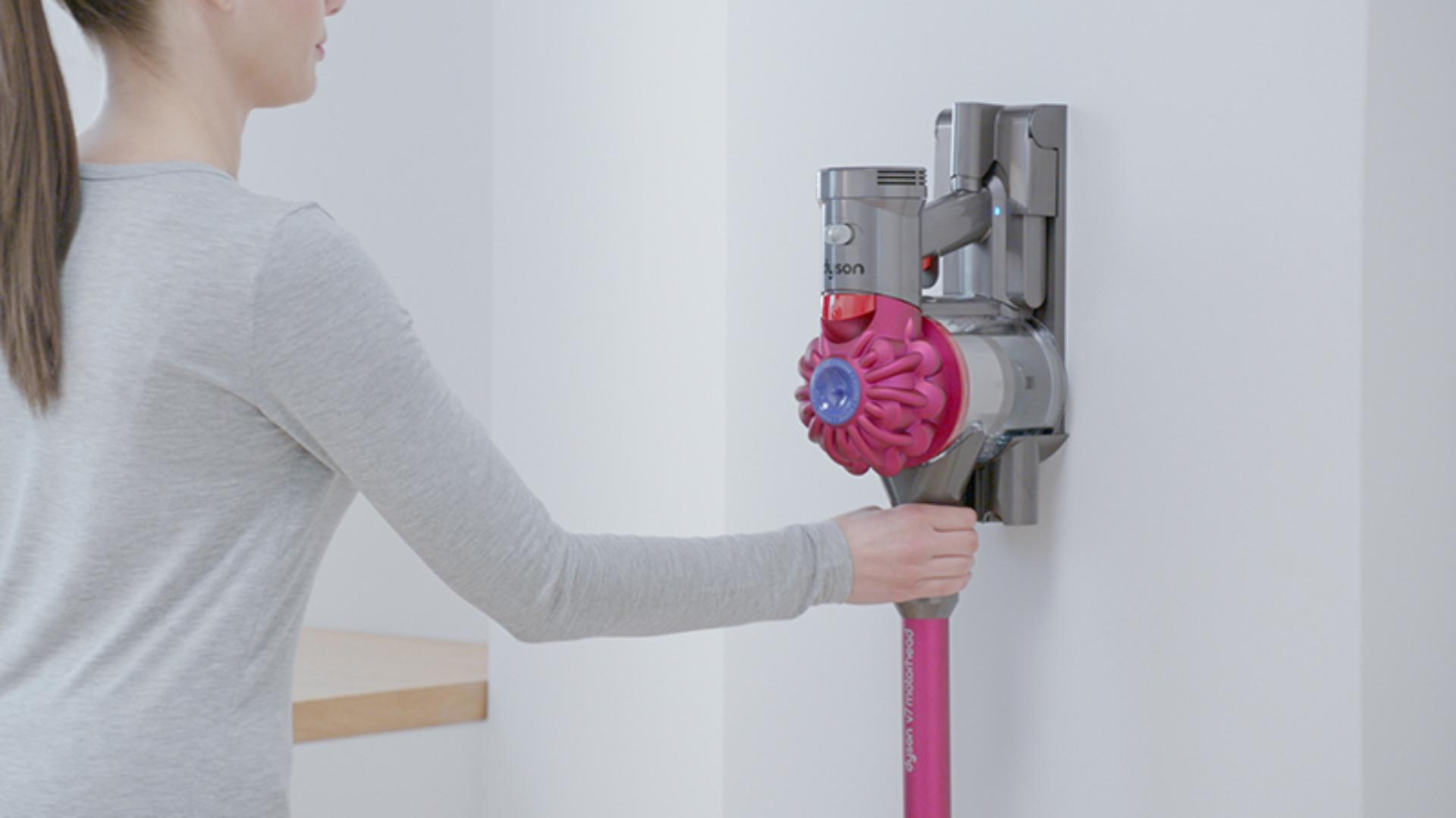 Support and How to Guides for Dyson V7™ Vacuum | Dyson NZ