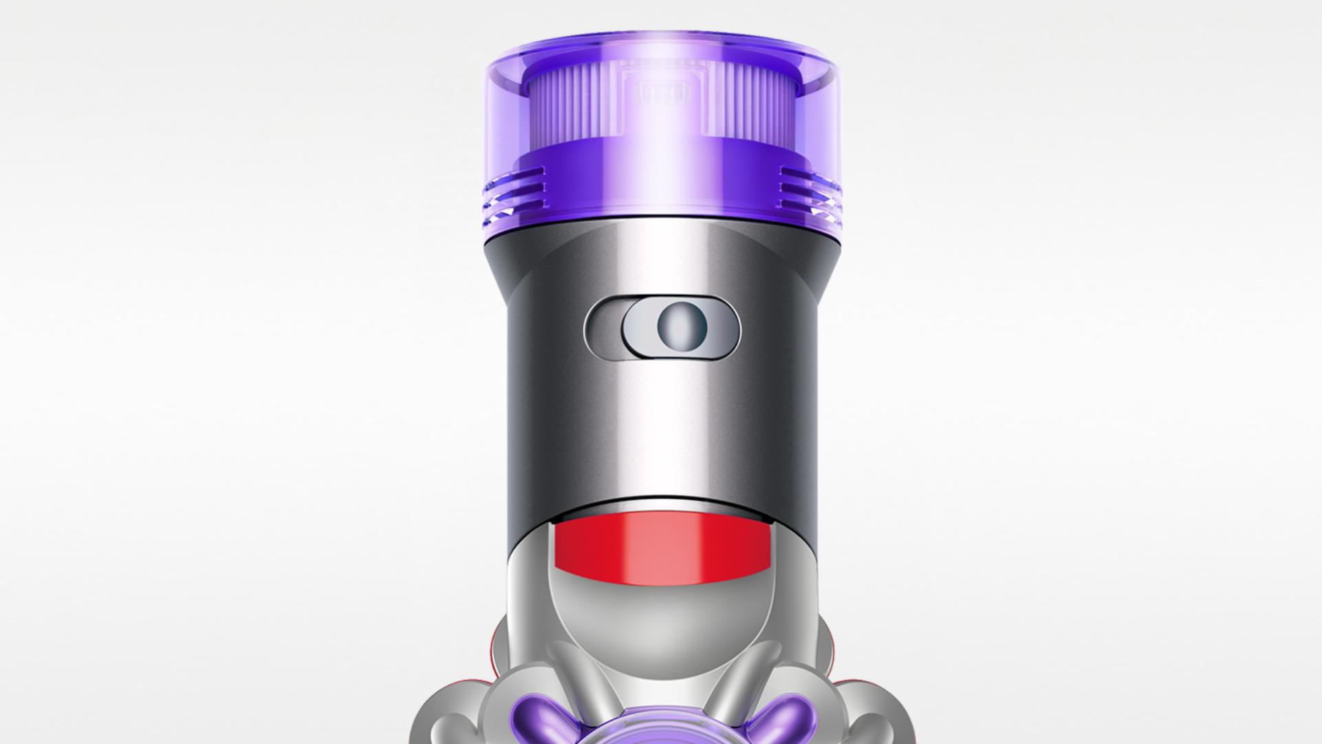 acercamiento al botón modo potente de la aspiradora Dyson V8