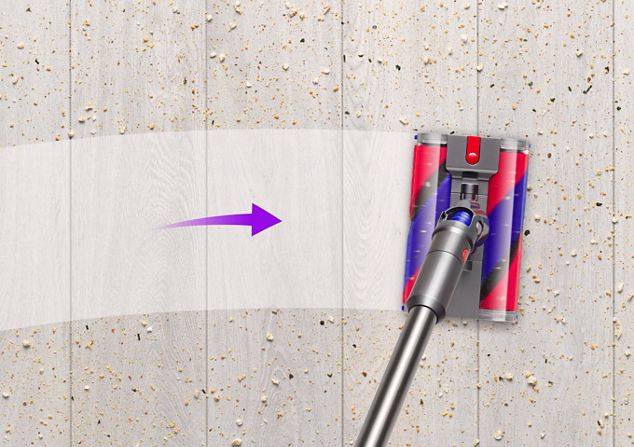 Soft roller cleaner head moving left to right Soft roller cleaner head moving left to right