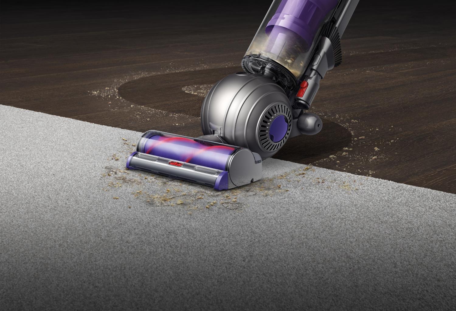 Dyson Light Ball vacuum moving from hard floor to carpet
